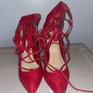 Size 10 lace up heels